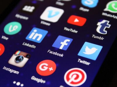 Redes Sociales